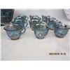 Image 2 : 1044. Vintage Carnival Glass Punch Bowl with 12 Cups and Ladle