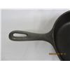 Image 3 : 1051. Antique No.5 Cast Iron Frying Pan USA 7 inch