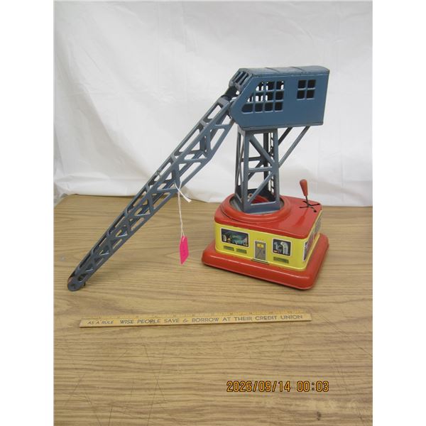 1067. Antique 1960's Drag Link Dirt Moving Toy in Good Shape