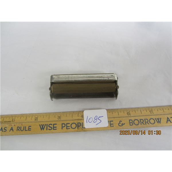 1085. Rare Zig -Zag Doobie Rolling Machine