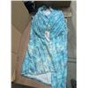 Image 3 : (2) Kimonos From Japan – Men’s Cotton (L), Women’s Vintage Silk (needs so