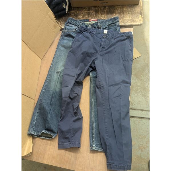 (2) Pairs Size 12 Ladies Pants – Arizona Denim Jeans, Gap Chinos