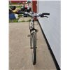 Image 3 : 10-Speed Infinity Mercury Mountain Bike, 26” Wheels, Front Suspension