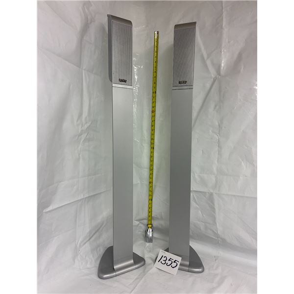 Infinity Stereo Speakers