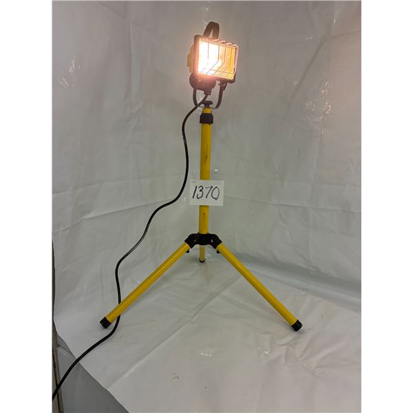 Work Light on Tripod