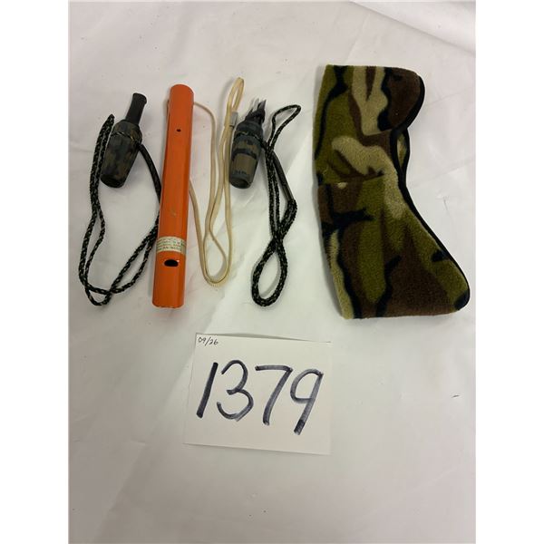 Sceery & Morrison Scott Bull Calls, Ear Warmer