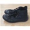 Image 2 : Black Converse – Men Size 5 / Women’s Size 7
