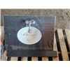 Image 1 : Batheroom sink- 31" by 32"