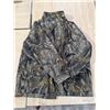 Image 1 : Men’s Large Remington Camo Jacket / Outer Shell