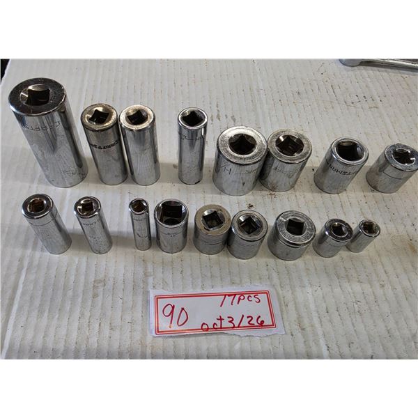 (17) Assorted Sockets