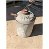Image 1 : Vintage galvanized gas can- 2 gallon