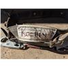 Image 3 : Heavy duty construction workbelt in vintage crate