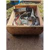 Image 4 : Heavy duty construction workbelt in vintage crate