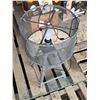 Image 3 : Metal standing barn light