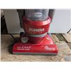 Image 2 : Eureka EZ kleen Vacuum