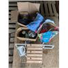 Image 1 : Misc. Kitchenware, Housewares, and Décor Lot