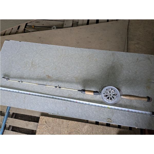 Heavy Fishing Rod w/ Steel Line (missing crank handle on reel)
