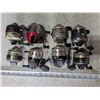 Image 1 : (8) Zebco Closed-Style Fishing Reels