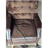 Image 2 : Electric Reclining Chair, 40”H