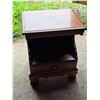 Image 1 : Wooden End Table – 21”x 15”x 26”H
