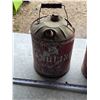 Image 2 : 2 vintage gas cans