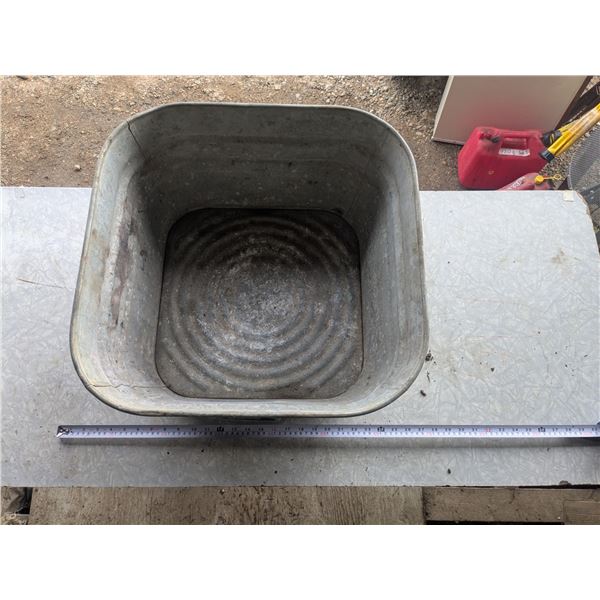 Vintage Galvanized Washtub