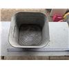 Image 1 : Vintage Galvanized Washtub
