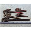 Image 1 : Assorted pipe wrenches