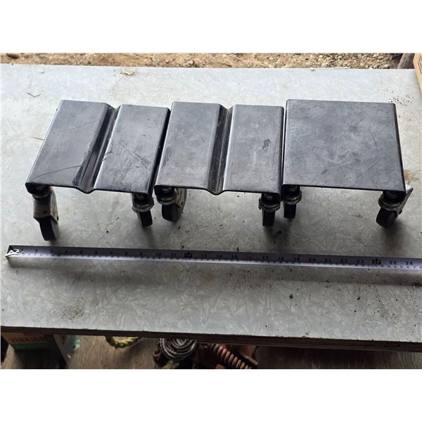 Snow mobile dollies