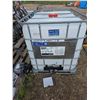 Image 1 : 250L chemical tote
