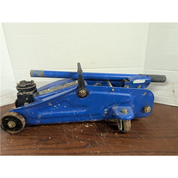 Small Floor Jack