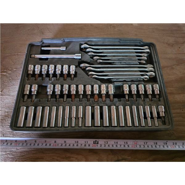 Socket set