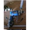 Image 4 : 2 corded drills- untested