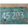 Image 2 : 3- 1969 sask license plates