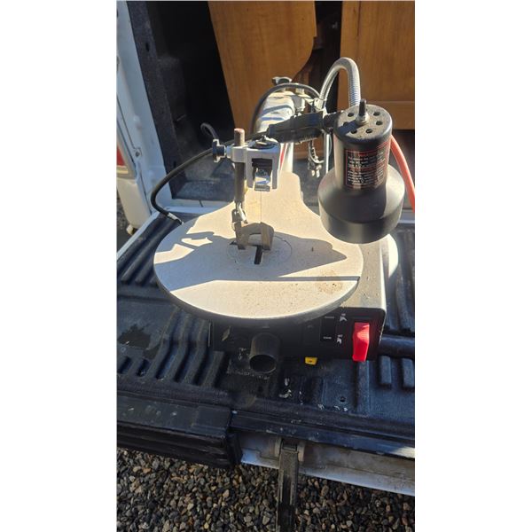 16” Skil Scroll Saw – Working