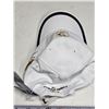 Image 3 : item to come