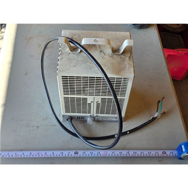 *OFFSITE* 240V Heater