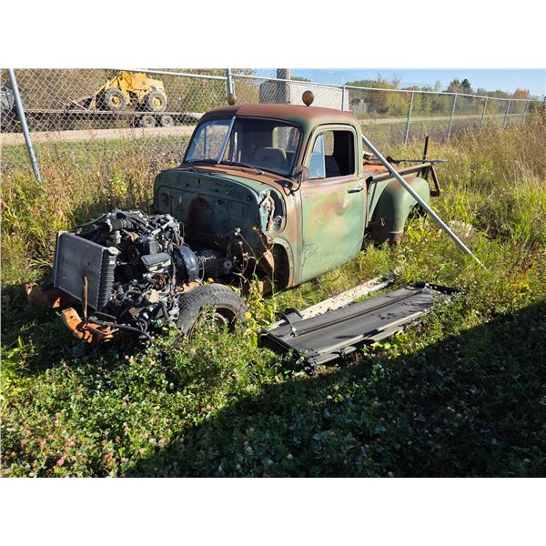 *OFFSITE* 1950's Chevy pick up truck- as is