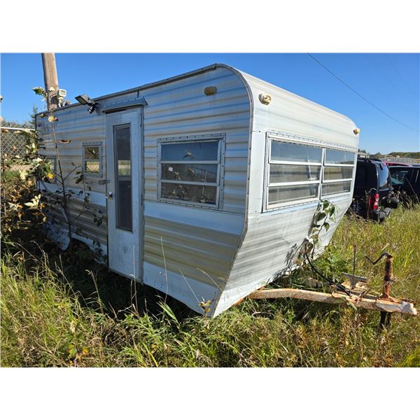 *OFFSITE* Miller camper trailer- AS IS, for parts/project