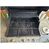 Image 3 : *OFFSITE* BBQ and garbage can