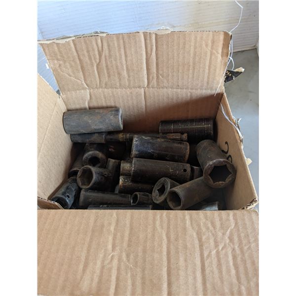 *OFFSITE* Box of Assorted Impact Sockets