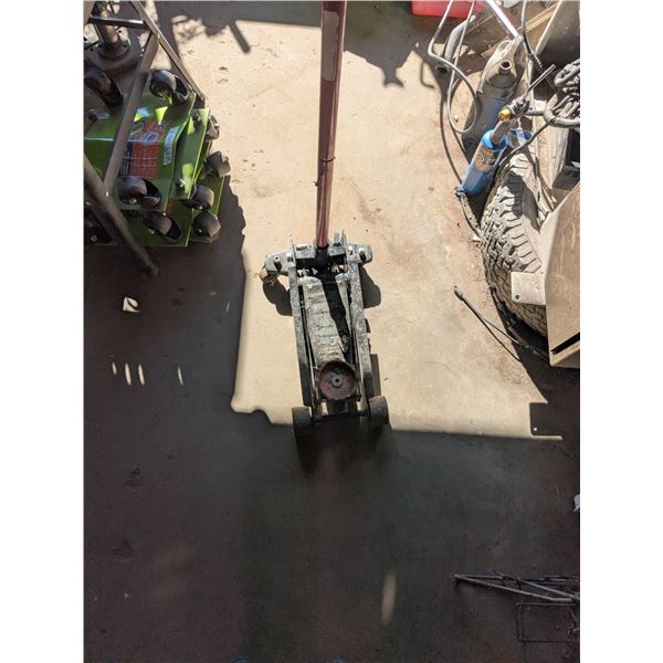 *OFFSITE* 3-ton Quick Service Floor Jack