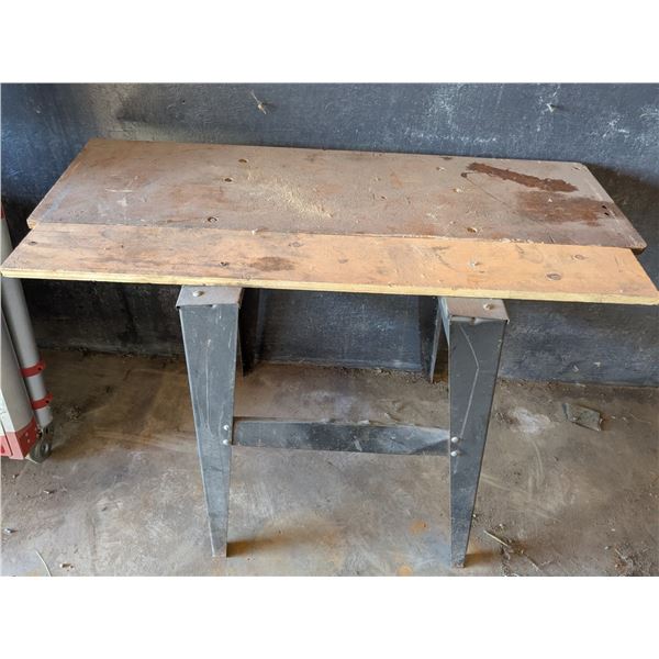 *OFFSITE* Work Bench, 48”x 24”x 33”h