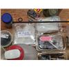Image 4 : Lot of misc hardware and vase