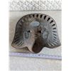 Image 2 : Cast Iron Tractor Seat