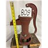 Image 1 : Vintage Indoor Water Hand Pump