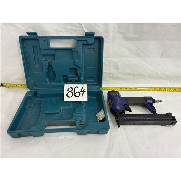 Air Nailer/Stapler & Case