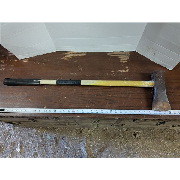36" Splitting Maul w/Fiberglass Handle