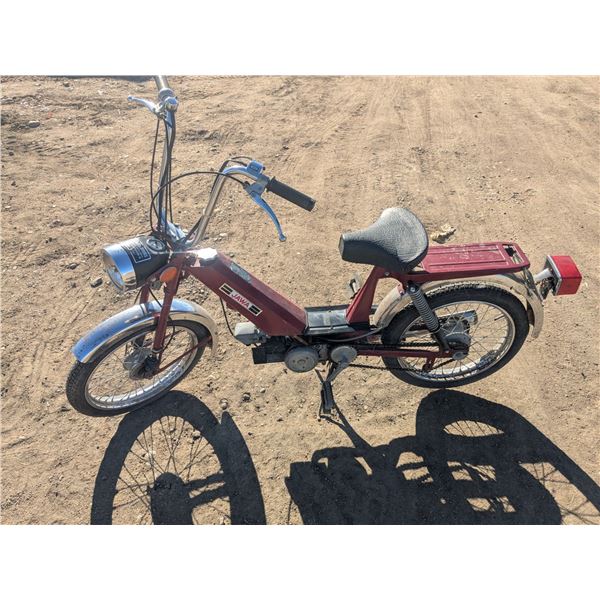 Vintage 1980 Jawa Moped, 49cc, 1301km