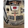 Image 2 : Schumacher Instant Power Eliminator w/ Air Pump - Working